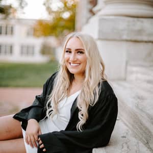 Jenna R.
