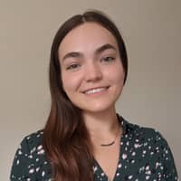 Sitter Profile Image: Heidi C.