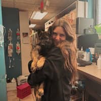 Sitter Profile Image: Abigail G.