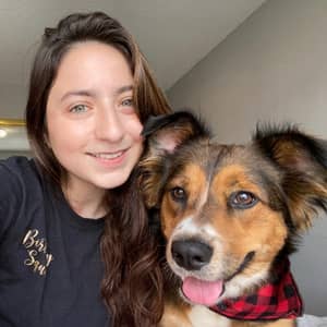 Sitter Profile Image: Gabriela J.