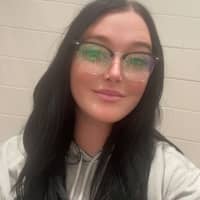 Sitter Profile Image: Sarah C.