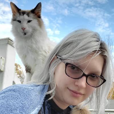 Sitter Profile Image: Ardra H.