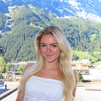 Sitter Profile Image: Kirsten L.