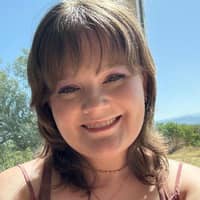 Sitter Profile Image: Olivia H.