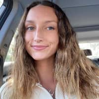 Sitter Profile Image: Hannah M.