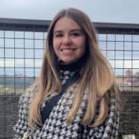 Sitter Profile Image: Mercedes F.