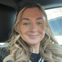 Sitter Profile Image: Ellie p.