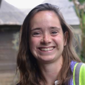 Sitter Profile Image: Laura T.