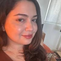 Sitter Profile Image: Lauren A.