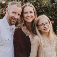 Sitter Profile Image: Denise T.