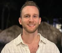 Sitter Profile Image: Corey G.