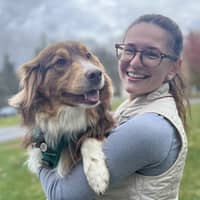 Sitter Profile Image: Cassie L.