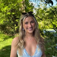 Sitter Profile Image: Caitlyn M.