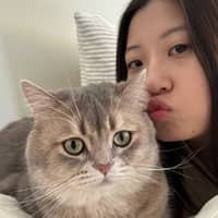 Sitter Profile Image: yunzi x.