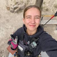 Sitter Profile Image: Ariana B.