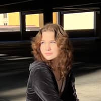 Sitter Profile Image: Elizabeth S.