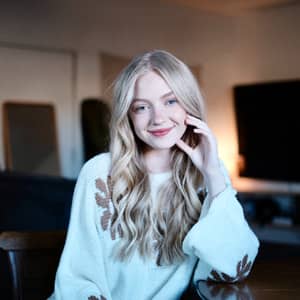 Sitter Profile Image: Molly H.