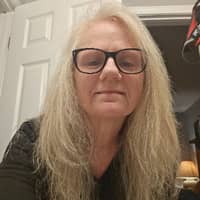 Sitter Profile Image: Tc H.