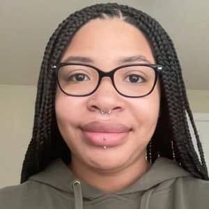 Sitter Profile Image: Alyssia J.