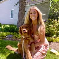 Sitter Profile Image: Courtney H.