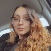 Sitter Profile Image: Deanna M.