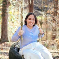 Sitter Profile Image: Stella H.