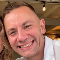 Sitter Profile Image: Brett F.