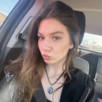 Sitter Profile Image: Keira L.