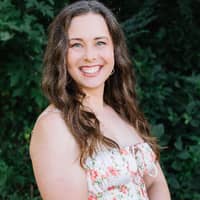 Sitter Profile Image: Sarah Z.