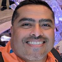 Sitter Profile Image: Osman F.