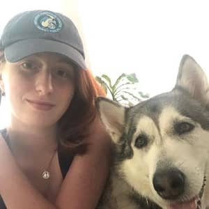 Sitter Profile Image: Carli F.