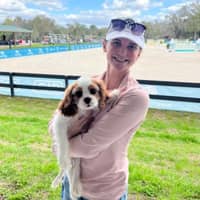 Sitter Profile Image: Courtney W.