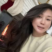 Sitter Profile Image: Fei Q.