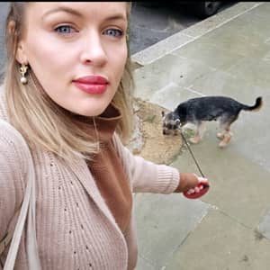 Sitter Profile Image: Sarah C.