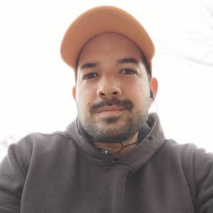 Sitter Profile Image: Eliezer C.