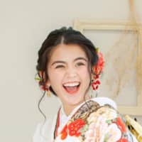 Sitter Profile Image: Saya Z.