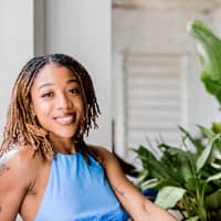 Sitter Profile Image: Erykah W.