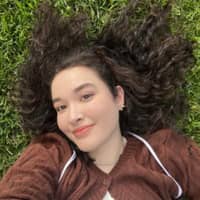 Sitter Profile Image: Bianca V.