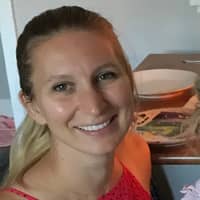 Sitter Profile Image: Lea S.