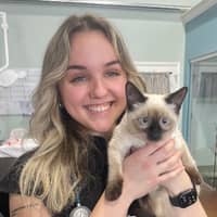 Sitter Profile Image: Ashlyn B.