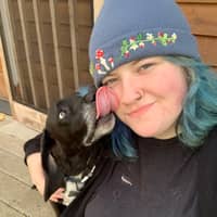 Sitter Profile Image: Seanna V.