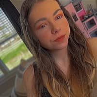 Sitter Profile Image: Mya R.