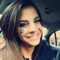 Sitter Profile Image: Laura L.