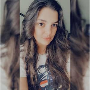 Sitter Profile Image: Holly C.