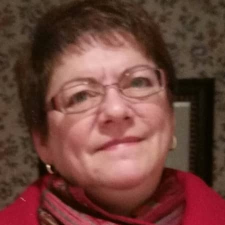 Sitter Profile Image: Carey W.