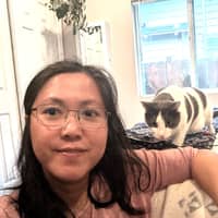 Sitter Profile Image: Stacey C.