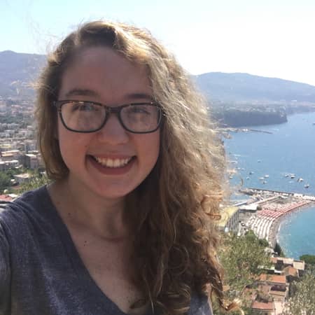 Sitter Profile Image: Katie L.