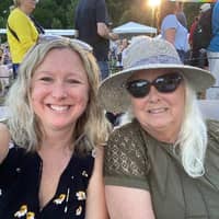 Sitter Profile Image: Amber & Barb H.