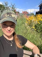 Sitter Profile Image: Tania J.