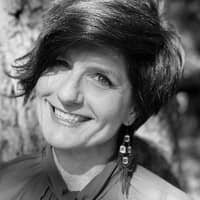 Sitter Profile Image: Noel R.